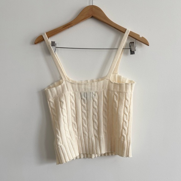By Anthropologie Cropped Cream Cable Knit Tank Top - Picture 5 of 9